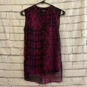 a.n.a pink/black sleeveless blouse XS